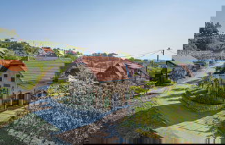 Photo 1 - Vineyard Cottage Brodaric