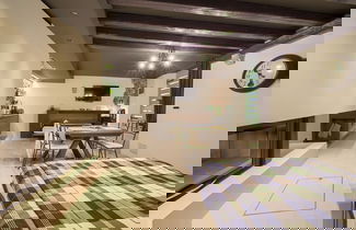 Foto 3 - Vibrant and Elegant Downtown Krk Apartments