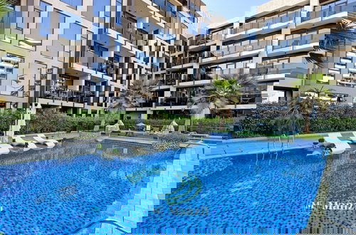 Foto 1 - Stylish 1BR Apt w Pool in JVC nr Dubai Sports City
