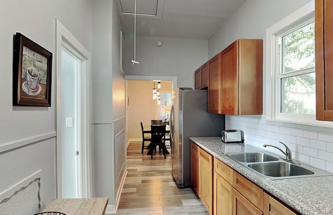 Pleasure Pier Retreat - Photo 25