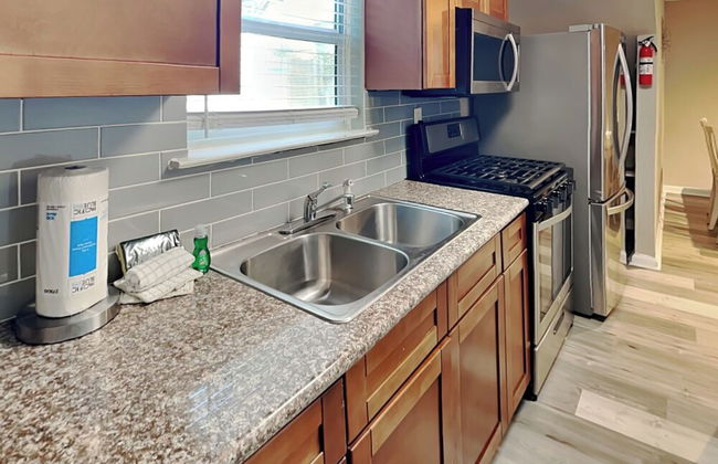 Pleasure Pier Retreat - Photo 24