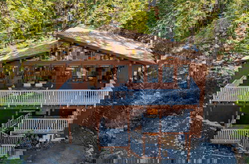 Foto 42 - Lake + Beach Access, Pool, Tennis Walk to Chambers Tahoe Timber by Avantstay