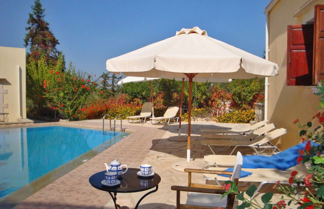 Crete Holiday Rental Small Village Close to Beaches -sharing a Large Pool - Photo 9