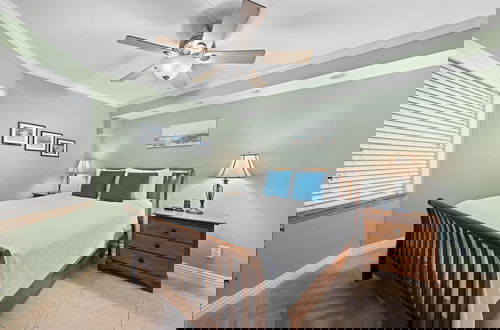 Foto 5 - Seaspray East 624
