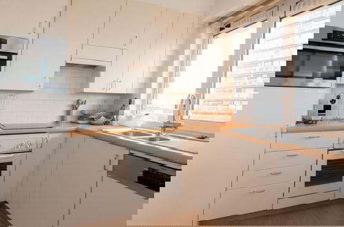 Foto 8 - Sunny Apartment With Large Terrace