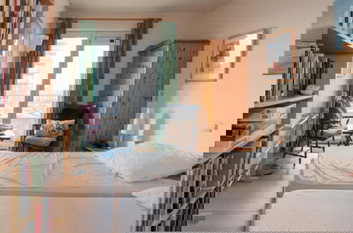Foto 4 - Sunny Apartment With Large Terrace