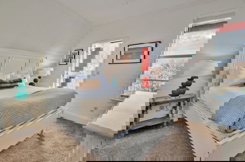 Foto 19 - Coral By Avantstay Gorgeous Three Story Home w Two Balconies