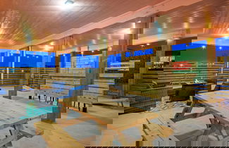 Foto 3 - Surf-n-dipity by Avantstay Covered Patio Lounge w Firepit