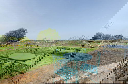 Foto 55 - Villa With Saltwater Pool