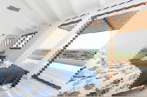 Foto 8 - Villa With Saltwater Pool
