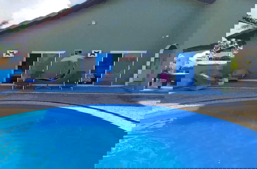 Foto 52 - Casa com Piscina 50000 lts Área Gourmet