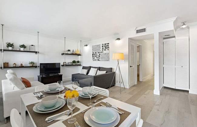 Las Olas Blvd Exclusive Apt With Waterview - Foto 8