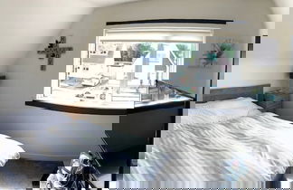Photo 3 - Limegrove Comfortable Three Bedroom House