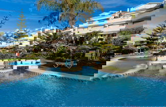 Foto 1 - Lovely Apartment With Shared Pool