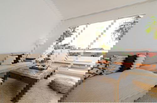 Foto 19 - Lovely Apartment With Shared Pool