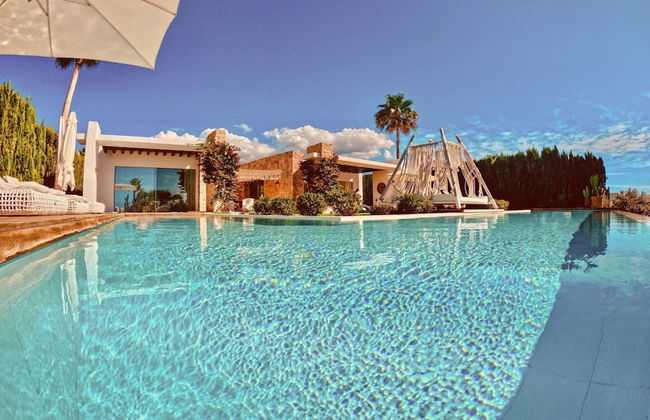 Holiday Home With Pool Area - Photo 21