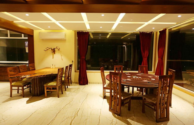 Royal Oakwood Villa by Shiloh Stay - Foto 29