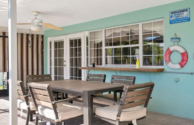 The Crown House 4b Pool Home 6 Mins to IR Beach - Foto 31