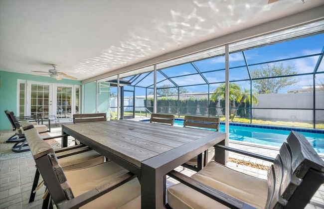 The Crown House 4b Pool Home 6 Mins to IR Beach - Foto 27