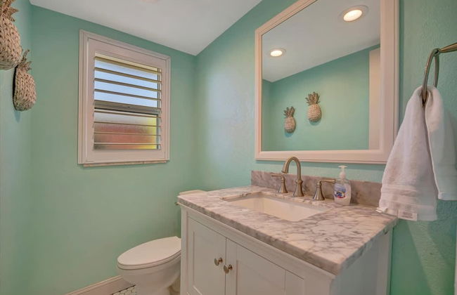 The Crown House 4b Pool Home 6 Mins to IR Beach - Foto 19