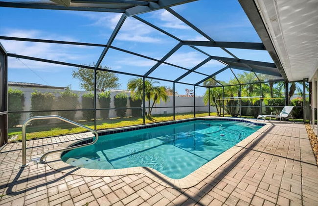 The Crown House 4b Pool Home 6 Mins to IR Beach - Foto 1