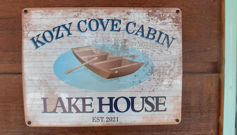 Foto 1 - Kozy Cove Cabin - 1 Block to Lake Boat Launch - Covered Boat Parking - Lake Fun