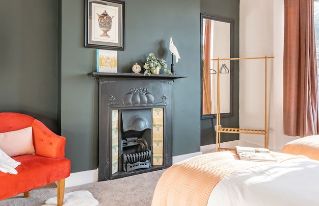 Kensington Place - 4 Bedroom Home w Free Parking - Foto 49