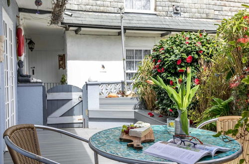 Foto 44 - Beach Cottage - Nautical-themed Cottage in Central Totnes