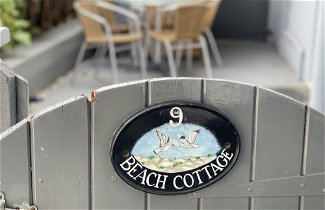 Photo 2 - Beach Cottage - Nautical-themed Cottage in Central Totnes