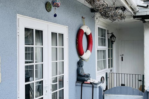 Photo 6 - Beach Cottage - Nautical-themed Cottage in Central Totnes