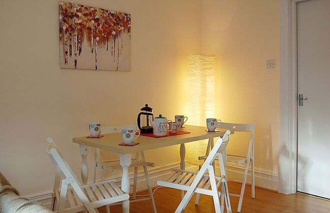 CLOCK TOWER APARTMENTS - Foto 12