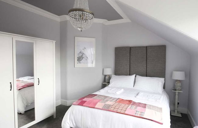High Terrace Apartment - Photo 1