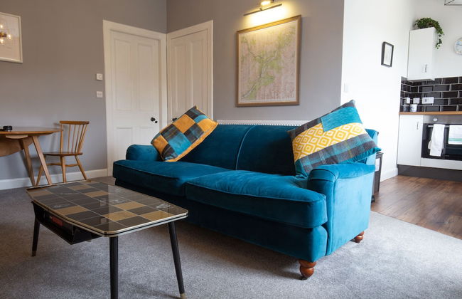 High Terrace Apartment - Photo 8