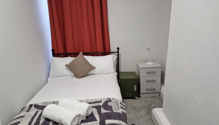 Photo 1 - Birtley's Amethyst, 3 Bedroom Apt ,sleeps 6 Guest