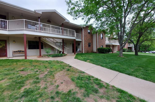 Photo 5 - Ozark Breeze - Large Living Areas - Close to all of Branson - Relax on Balcony