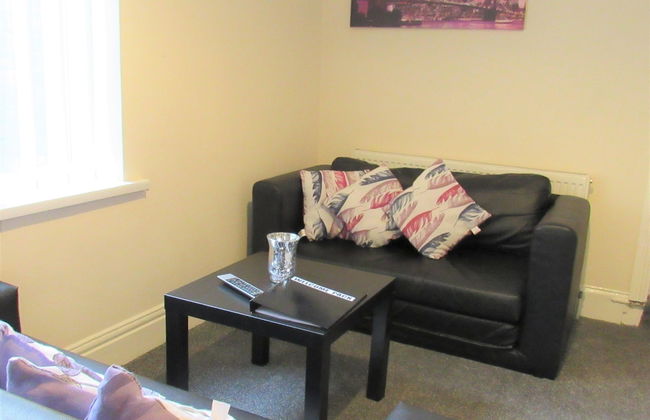 Spacious Apartment Heaton - Foto 10