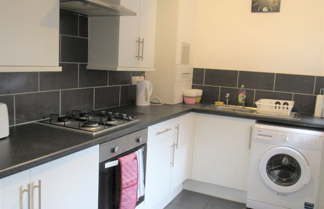 Spacious Apartment Heaton - Foto 7