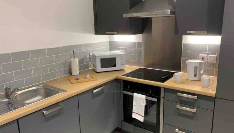 Foto 1 - Executive 2-bed Apt -wolverhampton + Free Parking