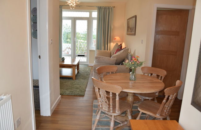 2-bed Cottage - Sleeps4 - Garden - Bbq - Foto 12