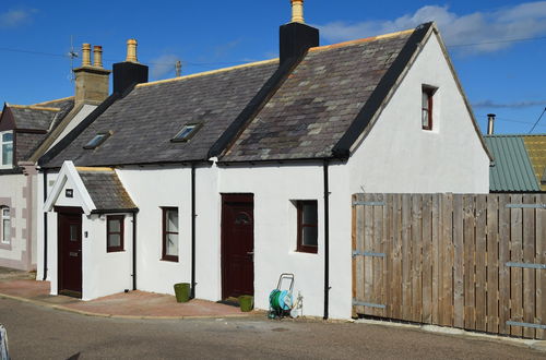 Photo 16 - 4-bed Cottage in Portknockie, Near Cullen, Moray