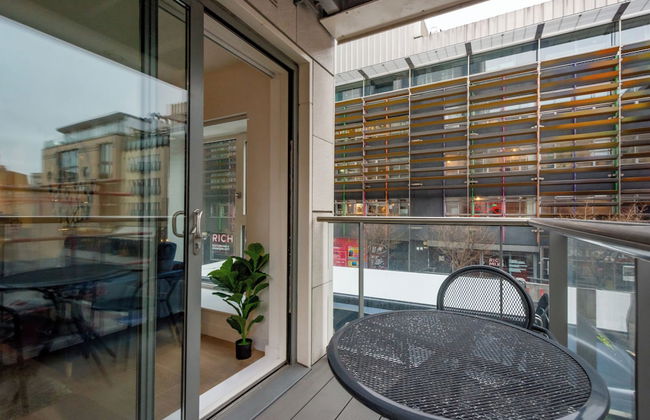 MySquare Apartments Shoredtich - Photo 9
