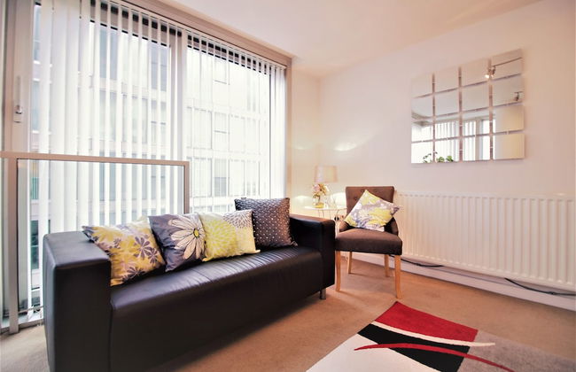 Solace Apartment Milton Keynes - Foto 18