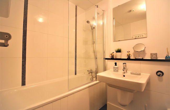 Solace Apartment Milton Keynes - Foto 27