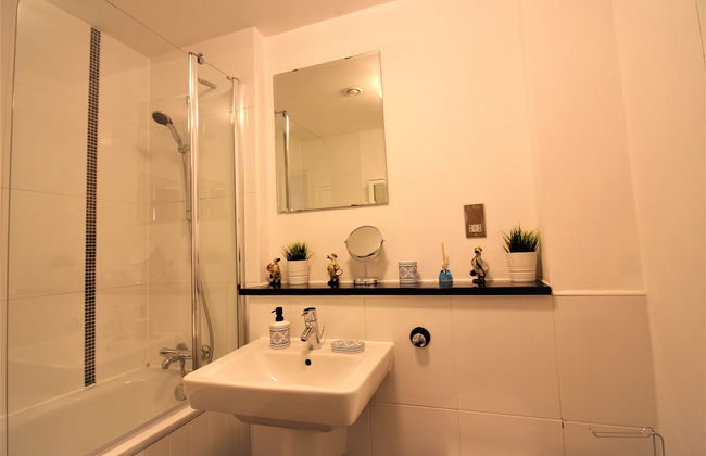 Solace Apartment Milton Keynes - Foto 26