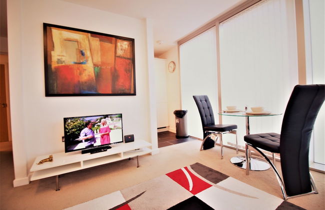 Solace Apartment Milton Keynes - Foto 16