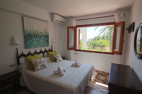 Photo 7 - Only 100m to the Beach! Spacious Villa With Private Pool - 12 People