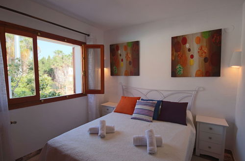 Foto 6 - Only 100m to the Beach! Spacious Villa With Private Pool - 12 People