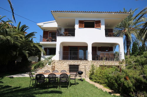 Photo 33 - Only 100m to the Beach! Spacious Villa With Private Pool - 12 People