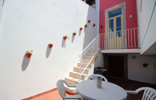 Old Town House in Figueira da Foz Near Beach - Foto 34