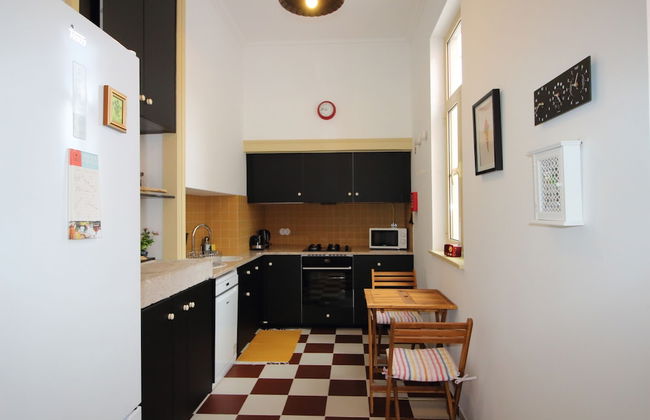 Old Town House in Figueira da Foz Near Beach - Foto 17
